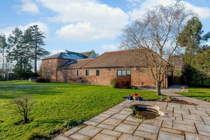 5 Bedroom Barn Conversion For Sale In Everstone Farm Barns, Peterstow, Ross-On-Wye, HR9