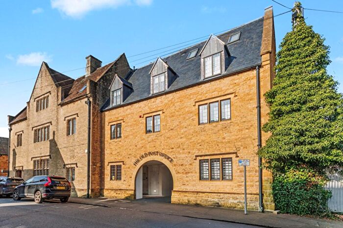 2 Bedroom Flat For Sale In New Road, The Old Post Office New Road, GL56