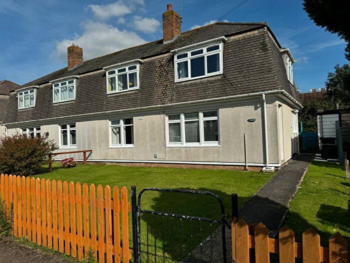 2 Bedroom Flat To Rent In Bagborough Road, Taunton, Somerset, TA2