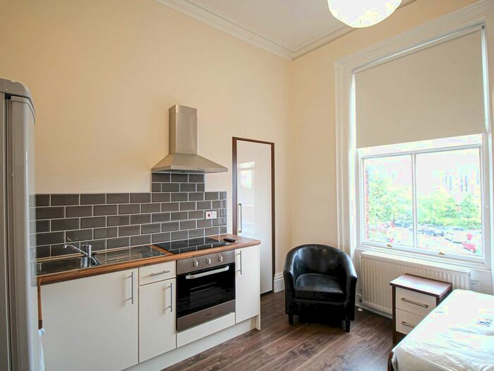 Studio To Rent In Clarendon Road, Leeds, LS2
