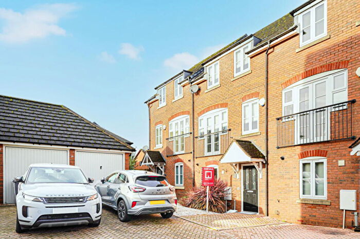 4 Bedroom Town House For Sale In Lint Meadow, Hollywood, B47