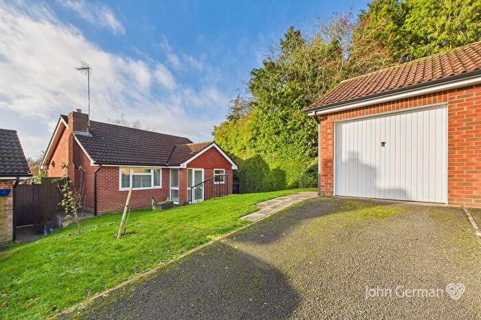 2 Bedroom Detached Bungalow For Sale In Birchwood View, Ashbourne, DE6