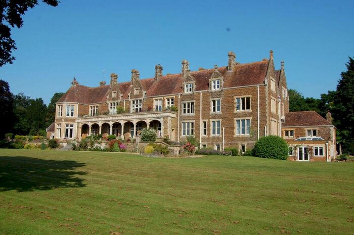 1 Bedroom Flat For Sale In Whilton Lodge, Whilton, Northampton, NN11