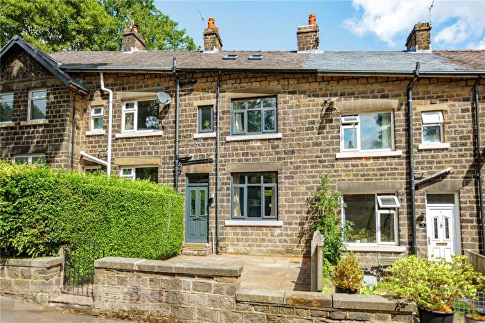 3 Bedroom Terraced House For Sale In Hillside Avenue, Diggle, Saddleworth, OL3
