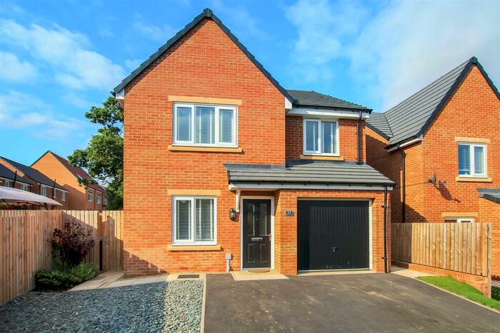 4 Bedroom Detached House To Rent In Birch Way, Newton Aycliffe, DL5