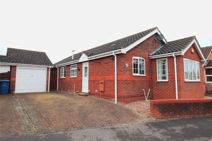 3 Bedroom Bungalow To Rent In Windsor Close, Sudbrooke, LN2
