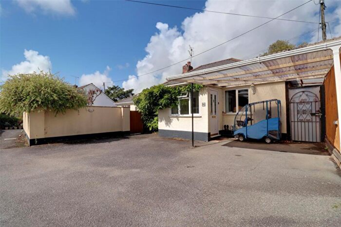 3 Bedroom Detached Bungalow For Sale In Southlands, Braunton, EX33