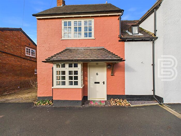 2 Bedroom Semi Detached House For Sale In Southam Road, Dunchurch, Rugby, CV22