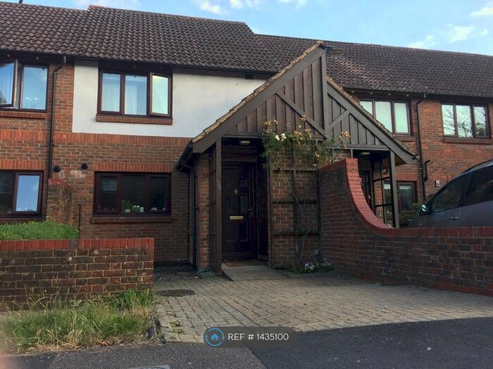 2 Bedroom Terraced House To Rent In Milland Road, Winchester, SO23