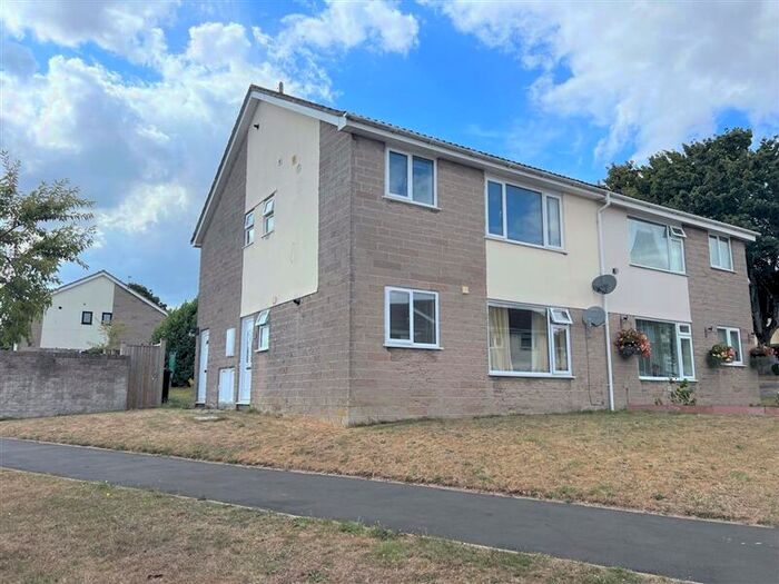 2 Bedroom Detached House To Rent In Acacia Road, Westfield, BA3