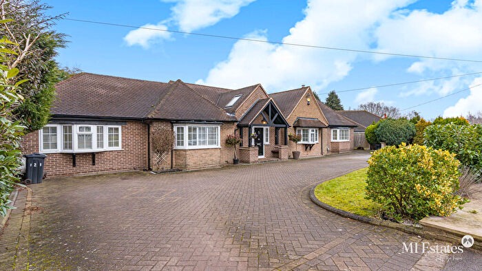 4 Bedroom Detached Bungalow To Rent In Wylde Green Road, Sutton Coldfield, B72