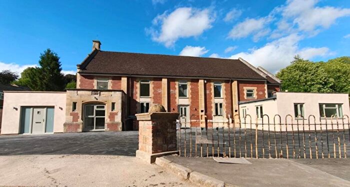 2 Bedroom Flat For Sale In Coombe, Sherborne, DT9