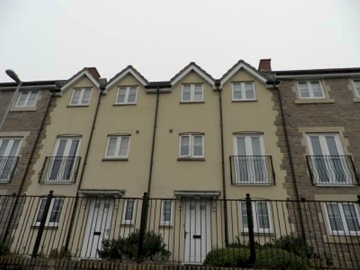 5 Bedroom House To Rent In Waters Edge, Frome, Somerset, BA11