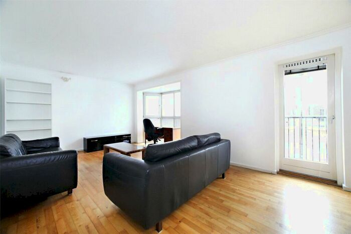 4 Bedroom Terraced House To Rent In Denmark Court, London, SE16