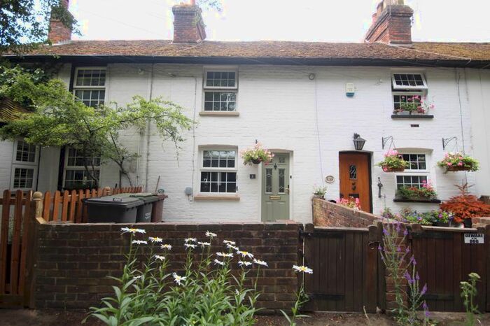 2 Bedroom Terraced House For Sale In London Road, Hildenborough, Tonbridge, TN11