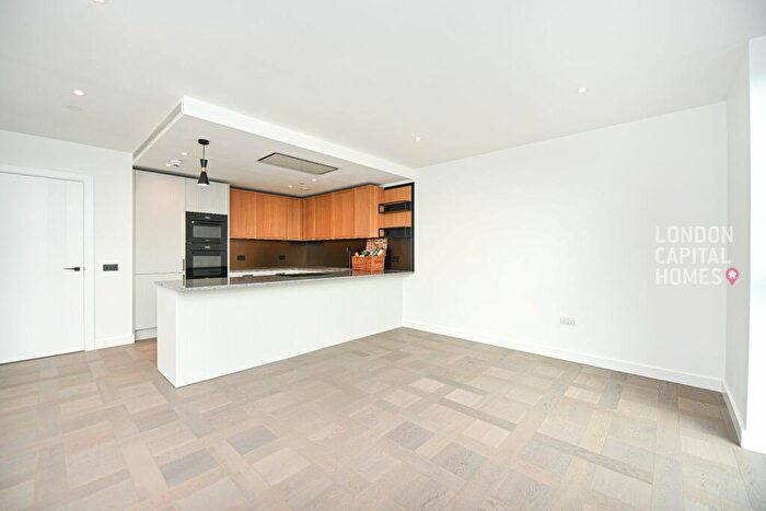 3 Bedroom Apartment To Rent In Merino Gardens, London, E1W