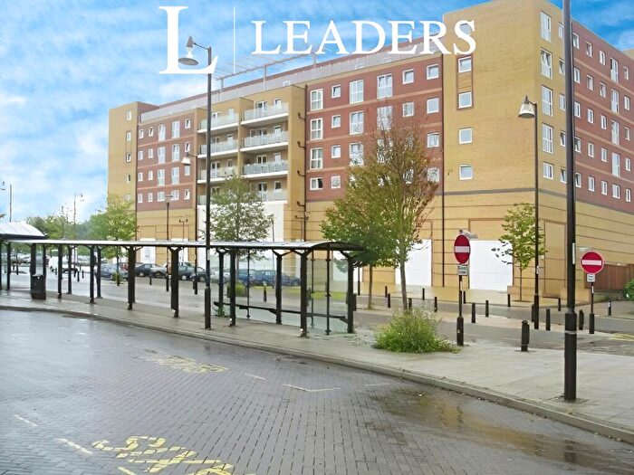 2 Bedroom Flat To Rent In Mill Court, Harlow, CM20