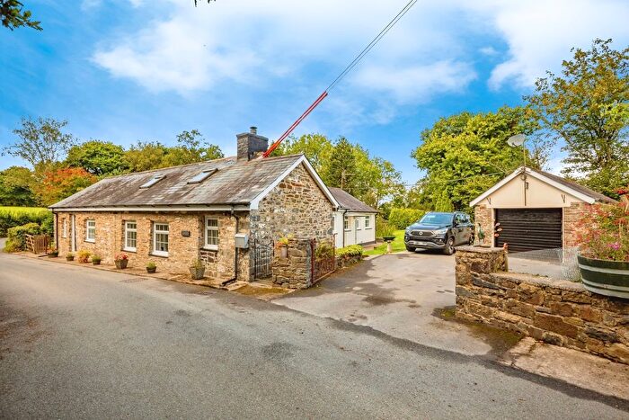 3 Bedroom Bungalow For Sale In Oakford, Llanarth, Ceredigion, SA47