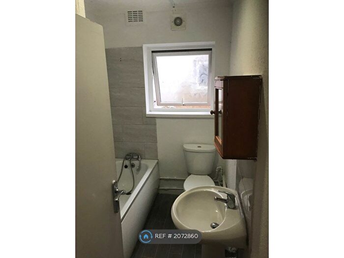 1 Bedroom Flat To Rent In Lancing Road, Croydon, CR0