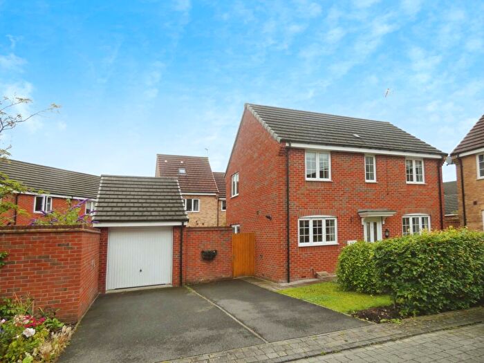 3 Bedroom Detached House To Rent In Buckland Close, Sutton In Ashfield, NG17