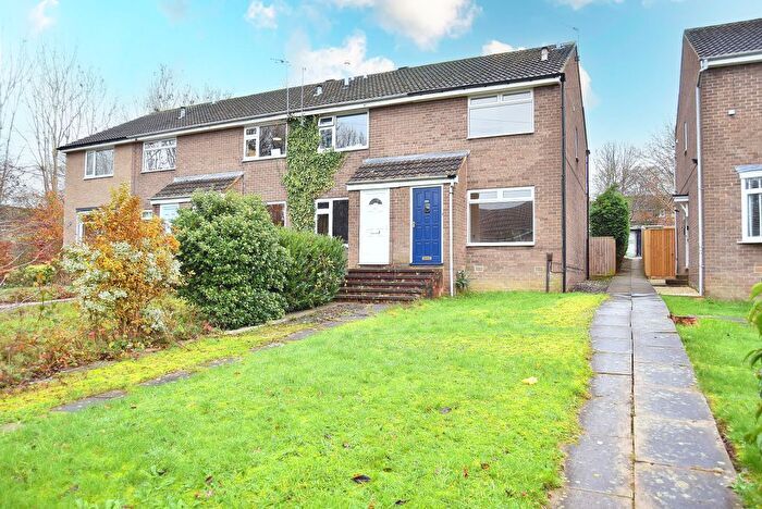 2 Bedroom End Terrace House For Sale In Lincoln Grove, Harrogate, HG3