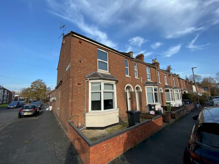 4 Bedroom Terraced House To Rent In Aylesford Street, Leamington Spa, CV31