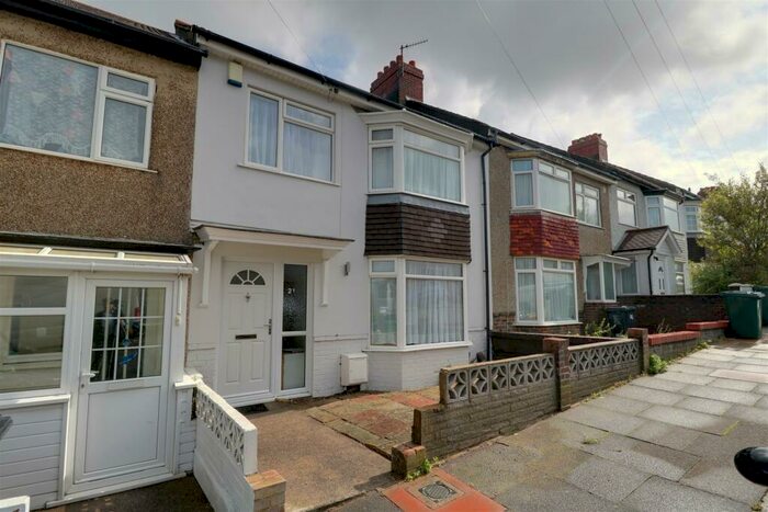6 Bedroom Terraced House To Rent In Eastbourne Road, Brighton, BN2