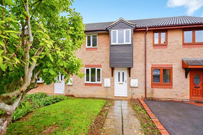 3 Bedroom Terraced House To Rent In Thorney Leys, Witney, OX28