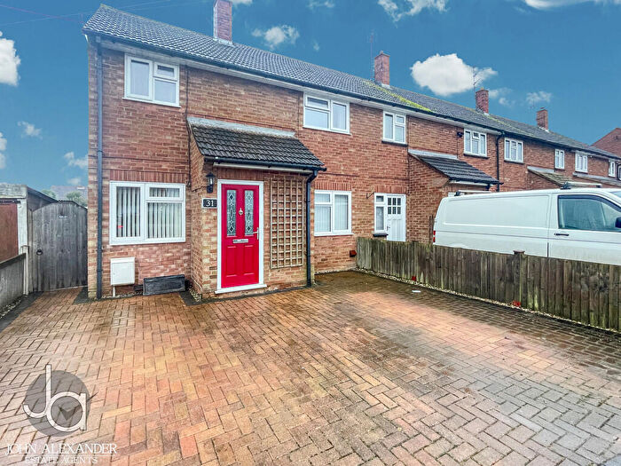 3 Bedroom End Of Terrace House For Sale In Oak Road, Tiptree, Colchester, CO5