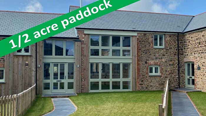 3 Bedroom Terraced House For Sale In Treedown Barns, Holsworthy, EX22