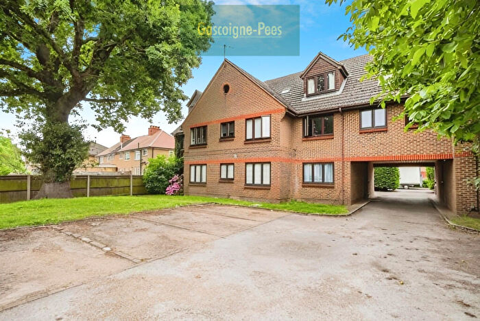 1 Bedroom Apartment To Rent In Esher, KT10