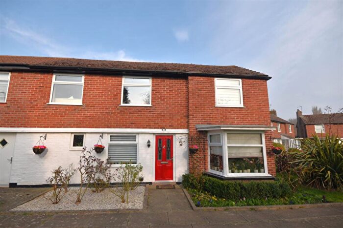 3 Bedroom Semi-Detached House For Sale In Smithy Close, Ness, Neston, CH64