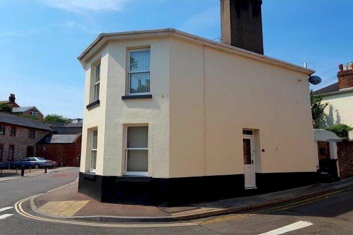 3 Bedroom Property To Rent In Well Street, Paignton, TQ3