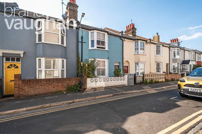 2 Bedroom Terraced House To Rent In Cheltenham Place, Brighton, East Sussex, BN1