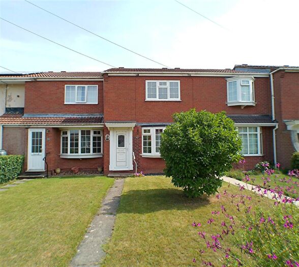 2 Bedroom Terraced House For Sale In Rockingham Grove, Bingham, NG13