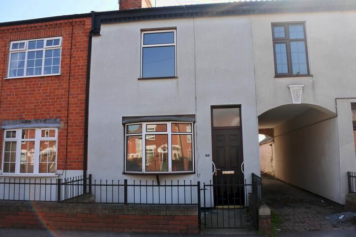 3 Bedroom Terraced House To Rent In Moorland Road, Goole, DN14