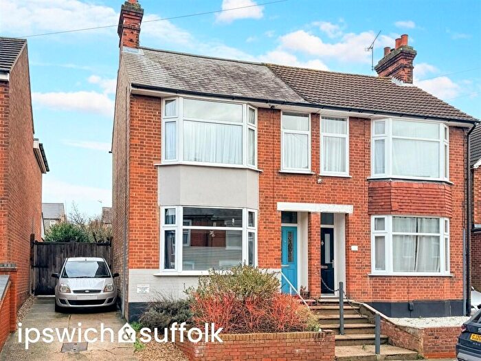3 Bedroom Semi Detached House For Sale In Kensington Road, Ipswich, IP1