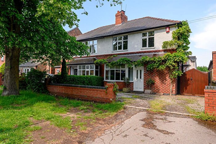 3 Bedroom Semi Detached House For Sale In Askham Lane, York, YO24