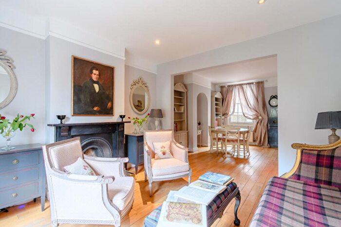4 Bedroom Terraced House To Rent In Richmond Road, Jericho, Oxford, OX1