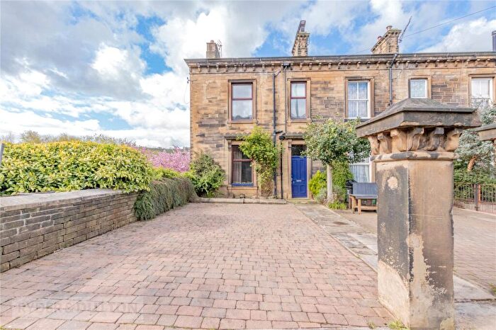 4 Bedroom Terraced House For Sale In Prospect Terrace, Luddendenfoot, Halifax, West Yorkshire, HX2