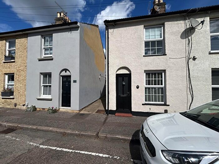 3 Bedroom End Of Terrace House For Sale In Greenfield Street, Waltham Abbey, EN9