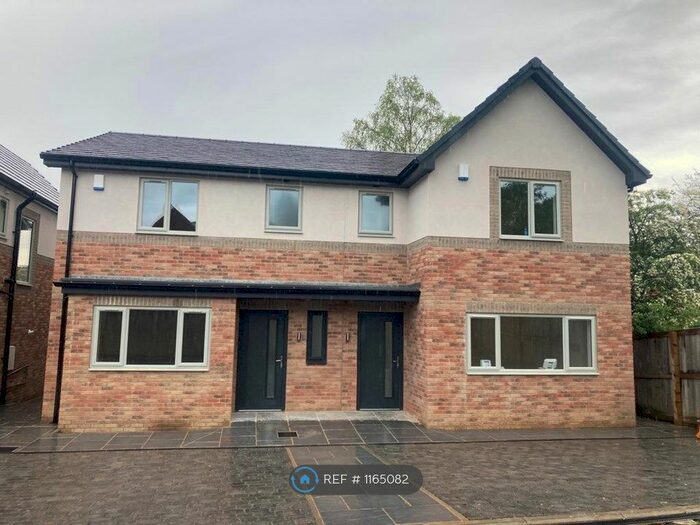 3 Bedroom Semi-Detached House To Rent In Crown Gardens, Wakefield, WF2