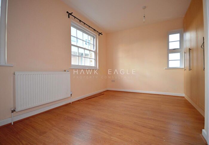 3 Bedroom Terraced House To Rent In Steels Lane, London, Greater London., E1