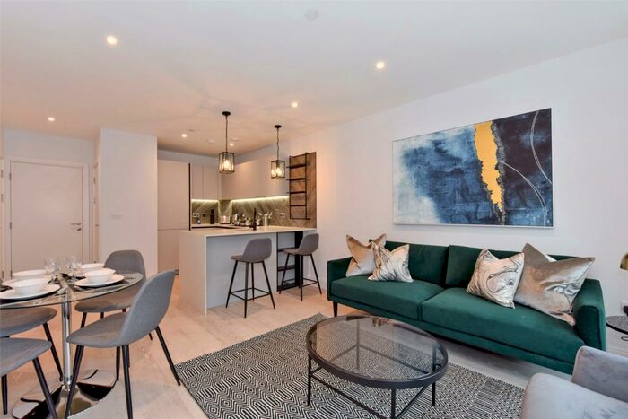 2 Bedroom Apartment To Rent In Darjeeling House, Memorial Avenue, Slough, SL1