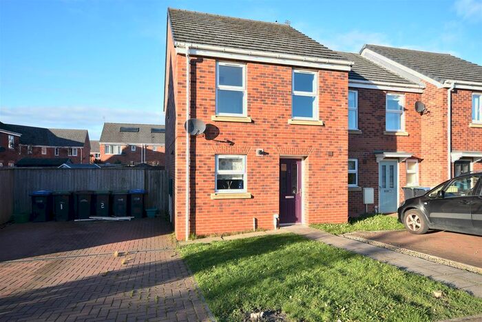 3 Bedroom End Of Terrace House To Rent In Mccormick Close, Bowburn, Durham, DH6