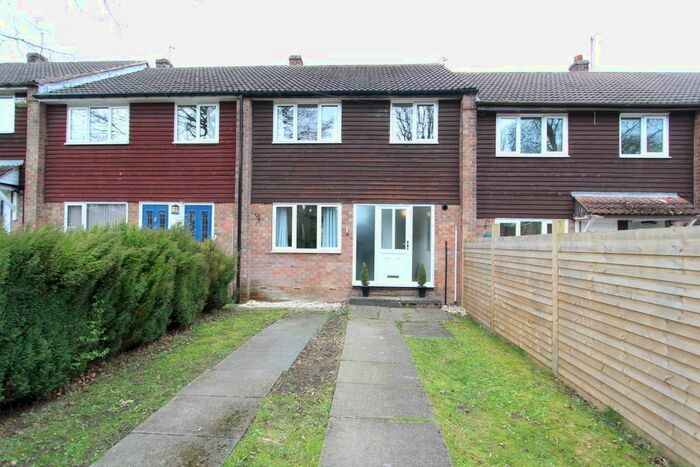 3 Bedroom Terraced House To Rent In Mawfa Crescent, Sheffield, S14