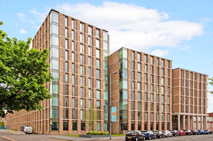 2 Bedroom Apartment To Rent In Burlington Sq, Manchester, M15