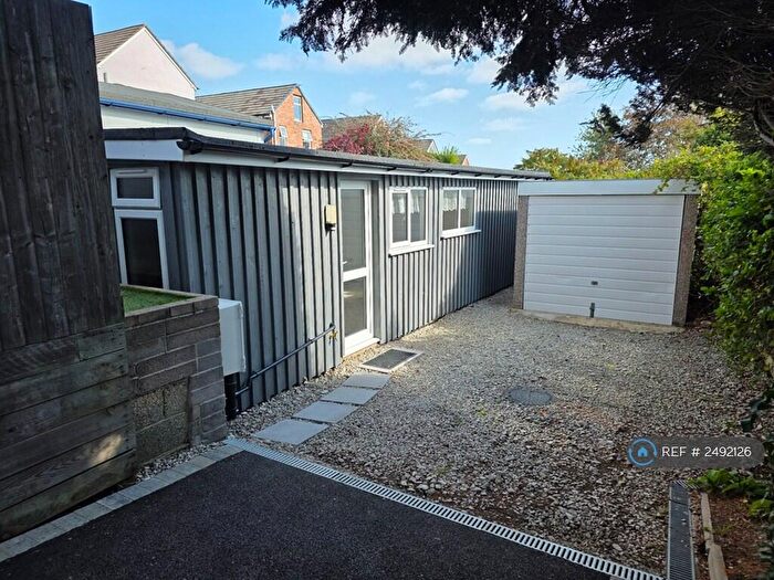 1 Bedroom Bungalow To Rent In Cranbrook Road, Poole, BH12