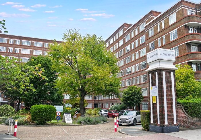 1 Bedroom Flat For Sale In Flat Du Cane Court, Balham High Road, Balham, London, SW17