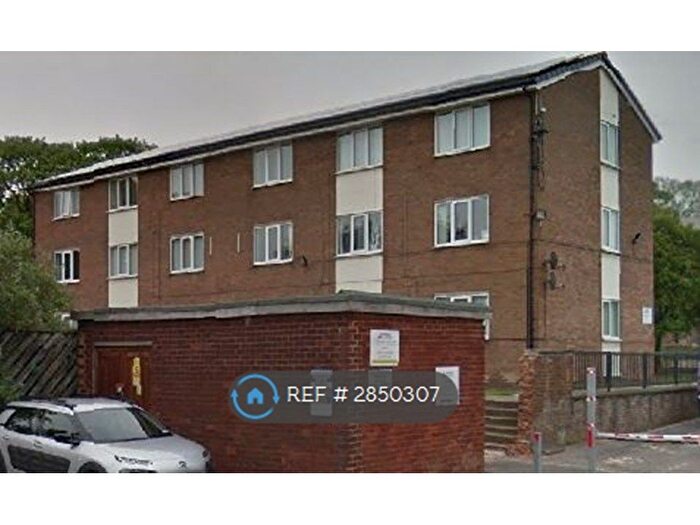 2 Bedroom Flat To Rent In Lancaster House, Prescot, L35